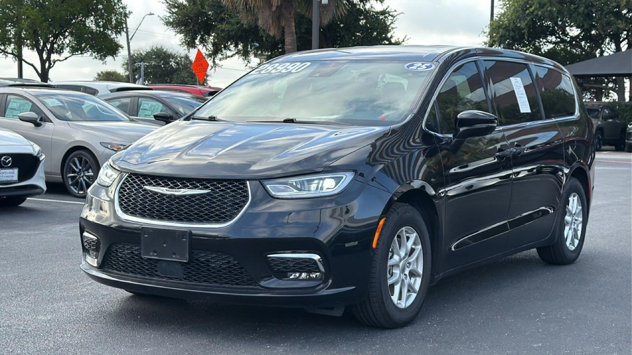 2025 Chrysler Pacifica Select San Antonio TX