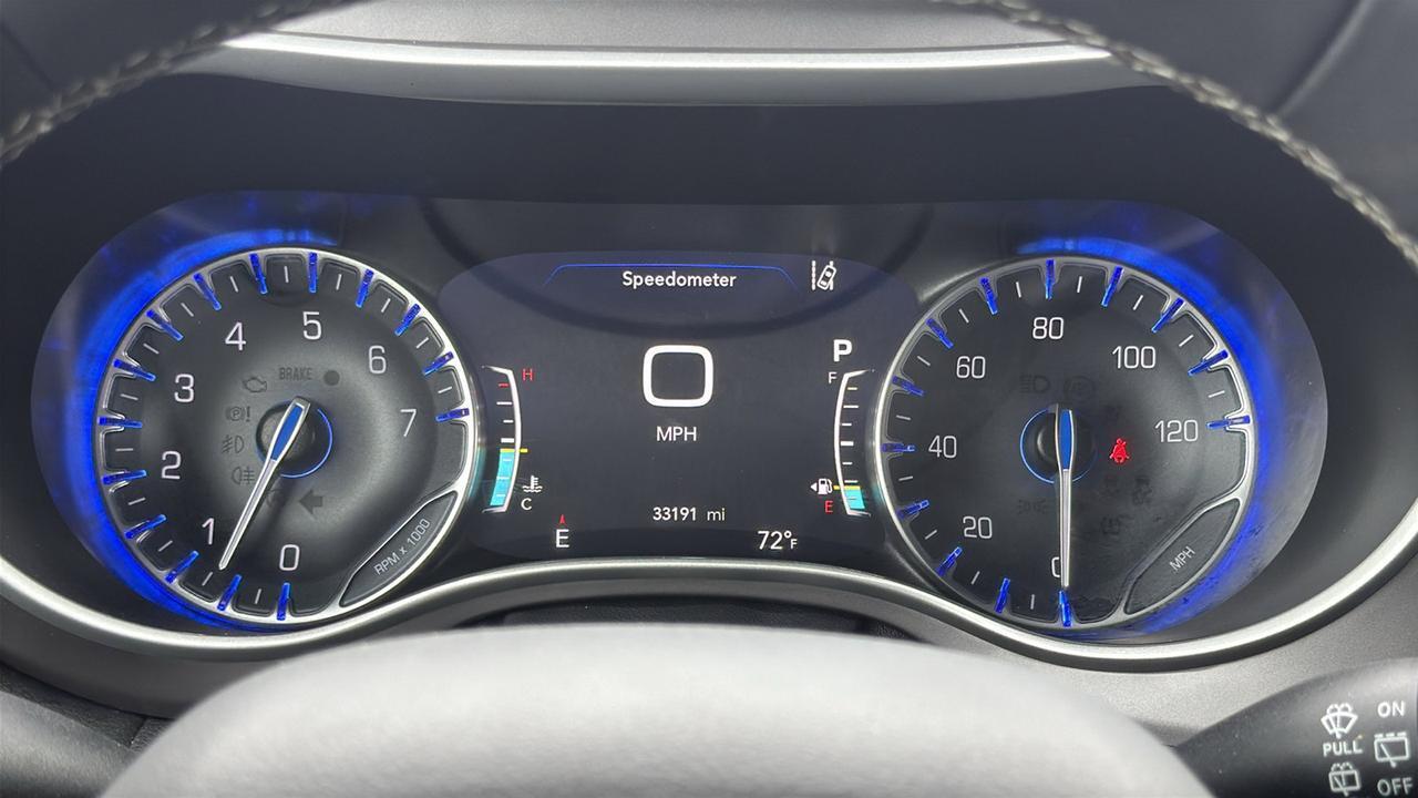 2025 Chrysler Pacifica Select New Braunfels TX