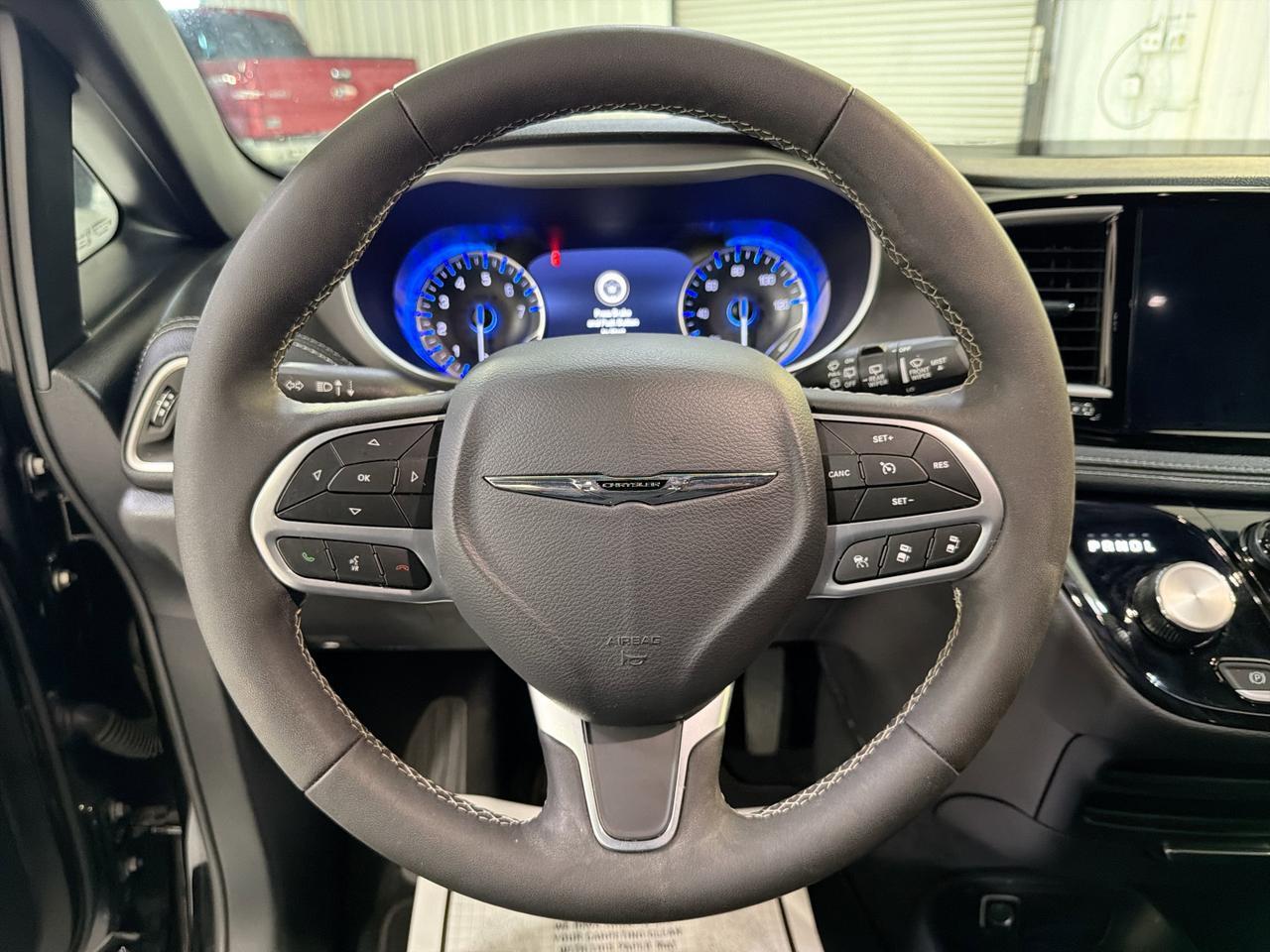 2025 Chrysler Pacifica Select San Antonio TX