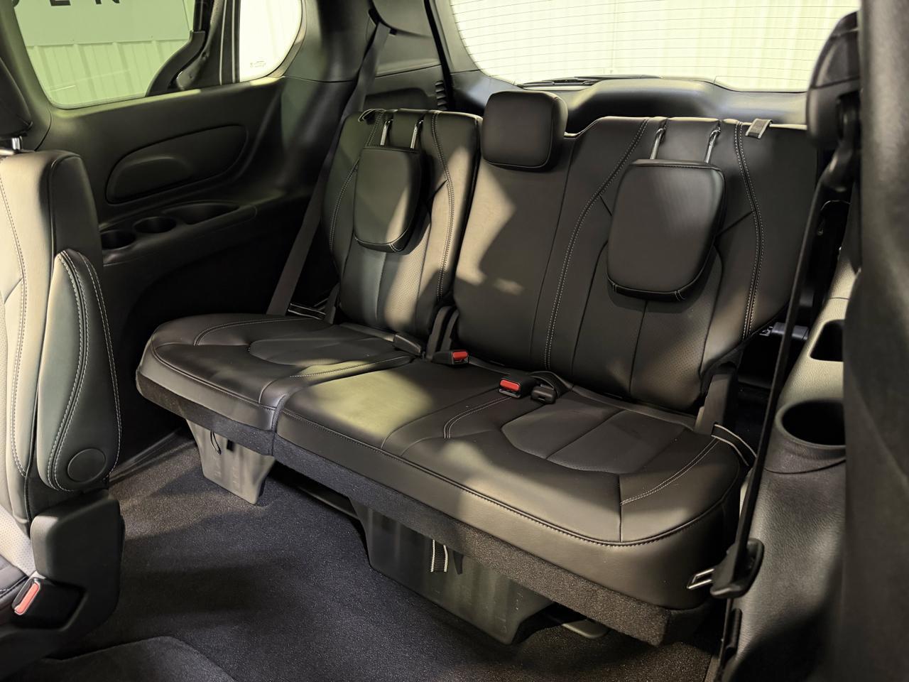 2025 Chrysler Pacifica Select San Antonio TX
