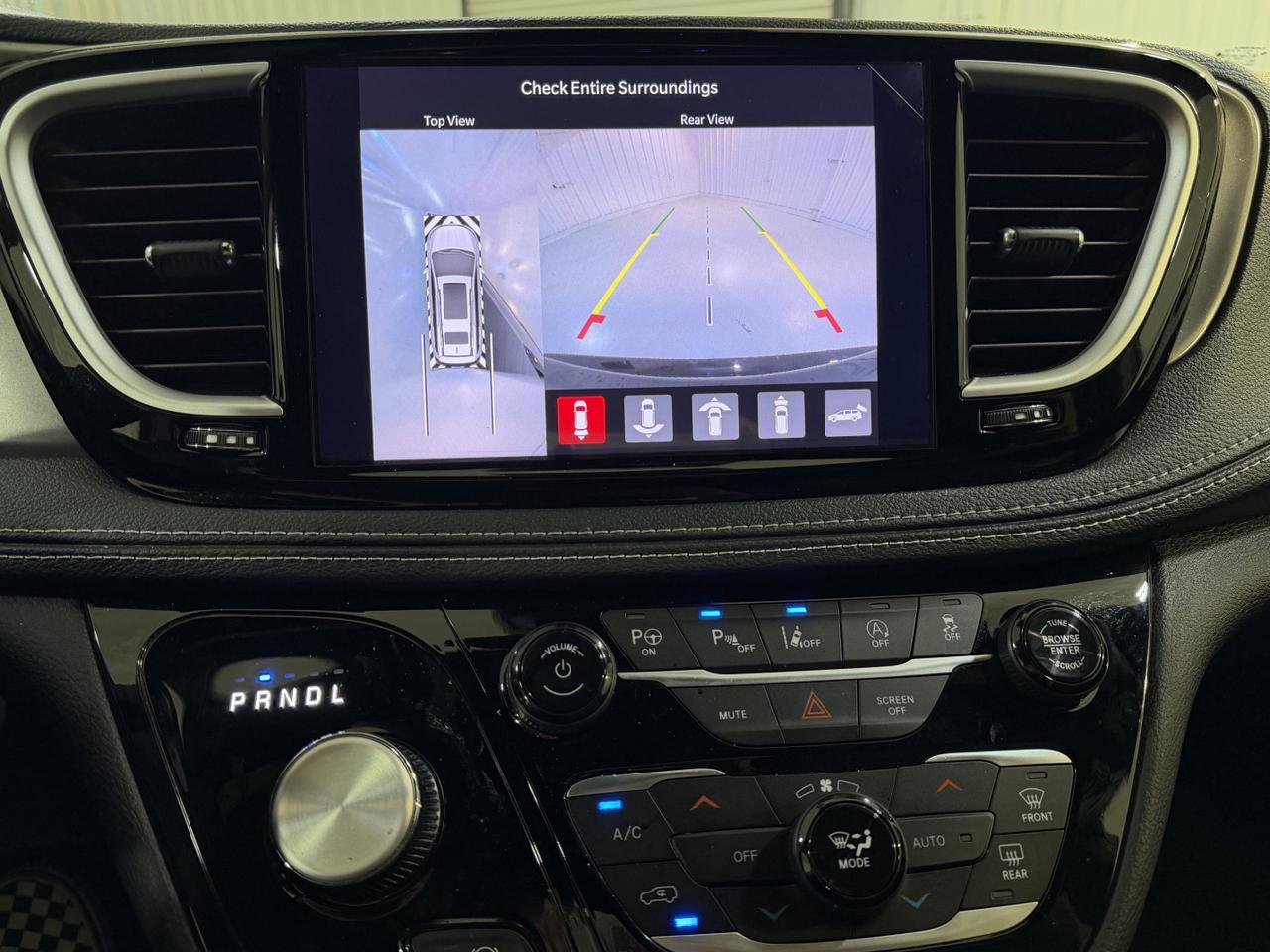 2025 Chrysler Pacifica Select San Antonio TX