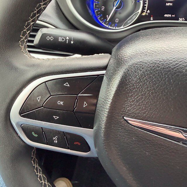 2025 Chrysler Pacifica Select Carbondale IL