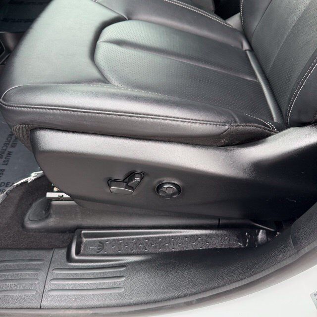 2025 Chrysler Pacifica Select Carbondale IL
