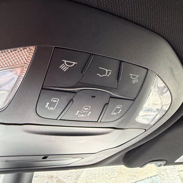 2025 Chrysler Pacifica Select Carbondale IL