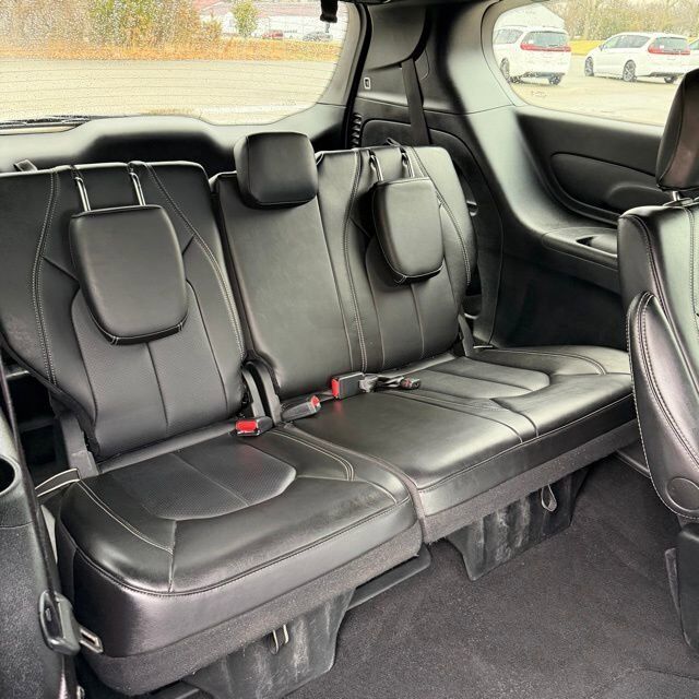 2025 Chrysler Pacifica Select Carbondale IL