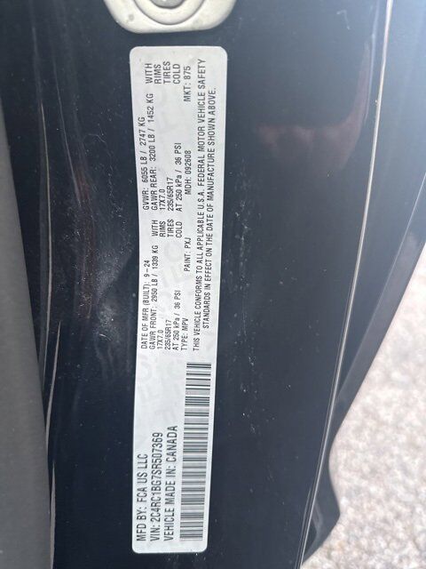 2025 Chrysler Pacifica Select Carbondale IL