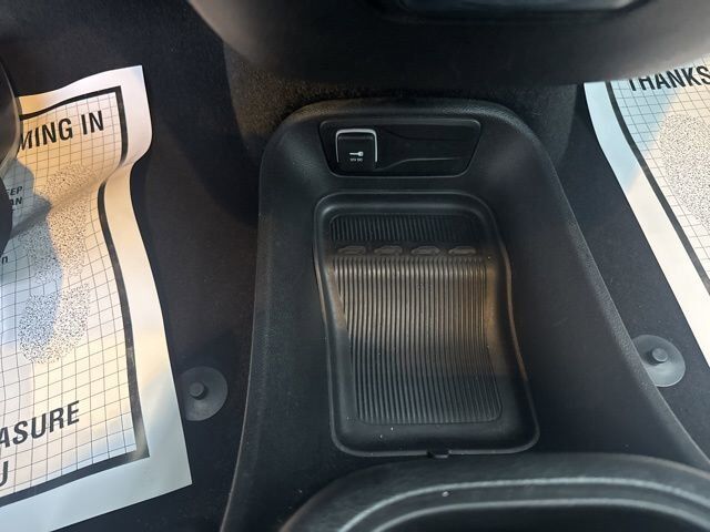 2025 Chrysler Pacifica Select Carbondale IL