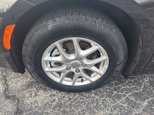 2025 Chrysler Pacifica Select Carbondale IL