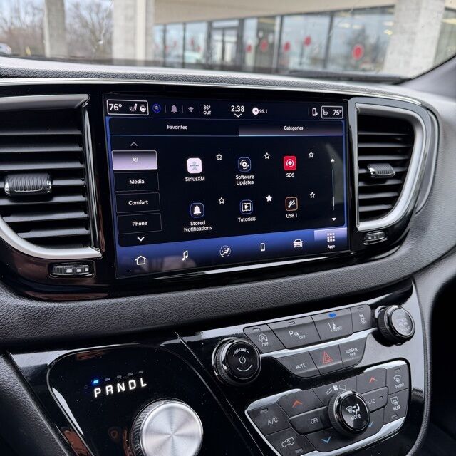 2025 Chrysler Pacifica Select Herrin IL