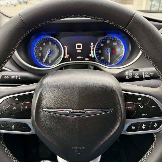 2025 Chrysler Pacifica Select Herrin IL