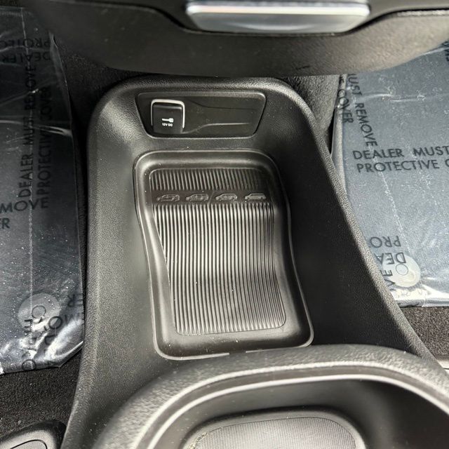 2025 Chrysler Pacifica Select Herrin IL