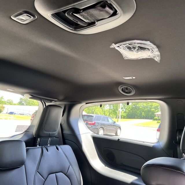 2025 Chrysler Pacifica Select Herrin IL