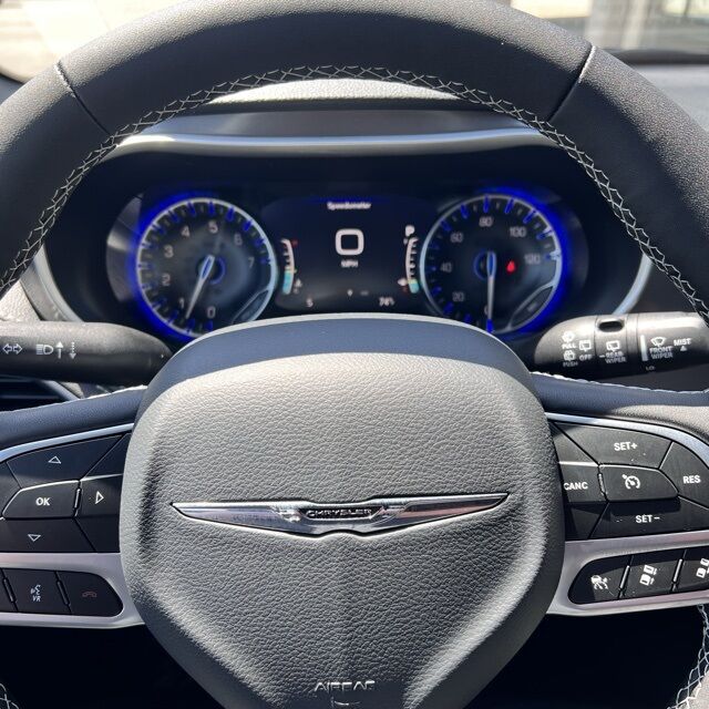 2025 Chrysler Pacifica Select Herrin IL