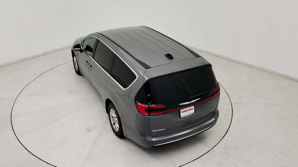 2025 Chrysler Pacifica Select Laurel MD