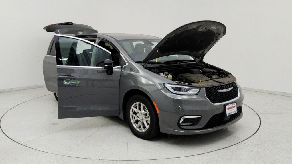 2025 Chrysler Pacifica Select Laurel MD