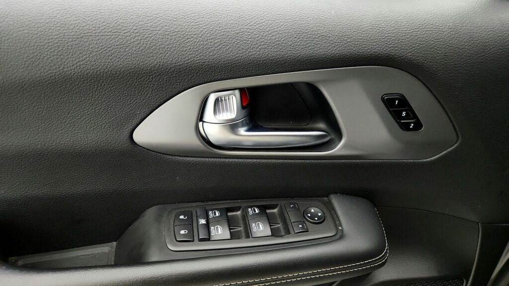2025 Chrysler Pacifica Select Laurel MD