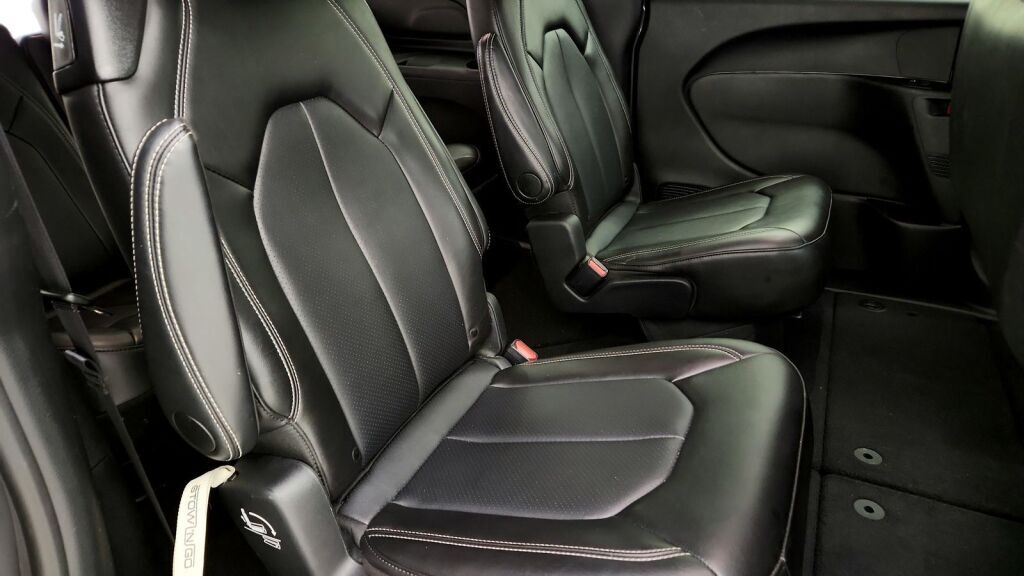 2025 Chrysler Pacifica Select Laurel MD