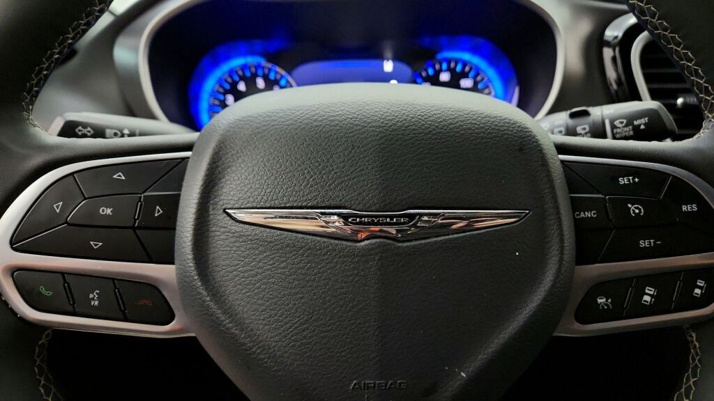 2025 Chrysler Pacifica Select Laurel MD