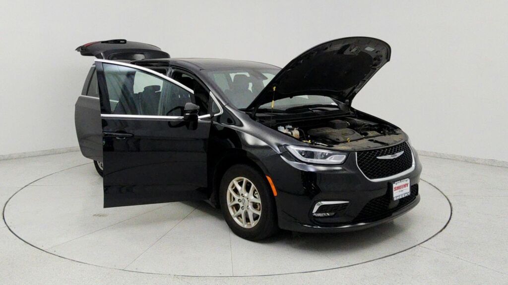 2025 Chrysler Pacifica Select Laurel MD