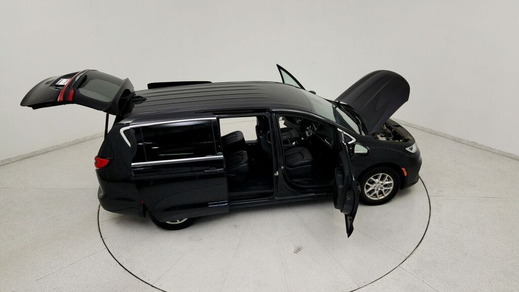 2025 Chrysler Pacifica Select Laurel MD