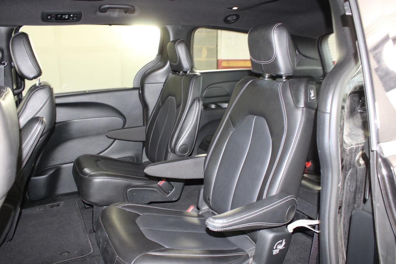 2025 Chrysler Pacifica Select Manassas VA