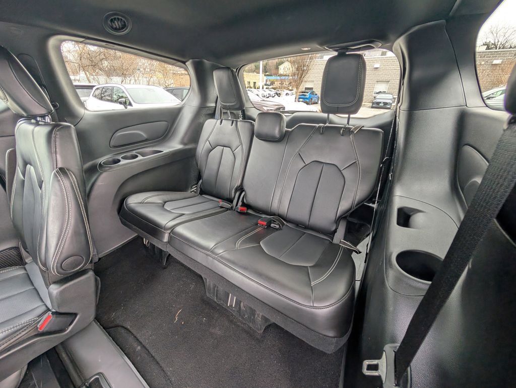 2025 Chrysler Pacifica Select Hunt Valley MD