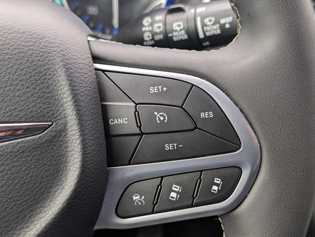 2025 Chrysler Pacifica Select Hunt Valley MD