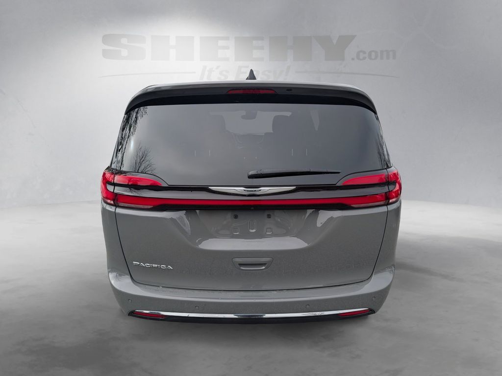 2025 Chrysler Pacifica Select Hunt Valley MD