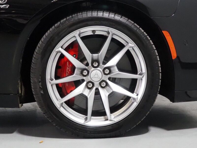 2025 Dodge Charger Daytona Scat Pack AWD *TRACK PKG, PLUS GROUP, HEADS-UP DISPLAY, NAVIGATION, DIGITAL COCKPIT, ADAPTIVE CRUISE, SAFETY ALERTS, 360 VIEW CAMERAS, CLIMATE SEATS, HEATED STEERING, 20 INCH WHEELS, ALPINE AUDIO, WIRELESS CHARGING Round Rock TX