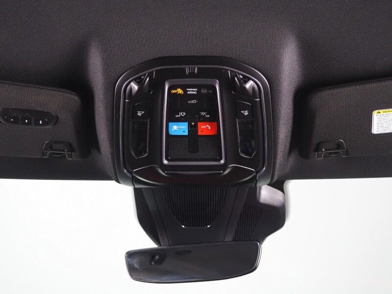 2025 Dodge Charger Daytona Scat Pack AWD *TRACK PKG, PLUS GROUP, HEADS-UP DISPLAY, NAVIGATION, DIGITAL COCKPIT, ADAPTIVE CRUISE, SAFETY ALERTS, 360 VIEW CAMERAS, CLIMATE SEATS, HEATED STEERING, 20 INCH WHEELS, ALPINE AUDIO, WIRELESS CHARGING Round Rock TX