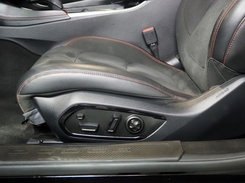 2025 Dodge Charger Daytona Scat Pack AWD *TRACK PKG, PLUS GROUP, HEADS-UP DISPLAY, NAVIGATION, DIGITAL COCKPIT, ADAPTIVE CRUISE, SAFETY ALERTS, 360 VIEW CAMERAS, CLIMATE SEATS, HEATED STEERING, 20 INCH WHEELS, ALPINE AUDIO, WIRELESS CHARGING Round Rock TX