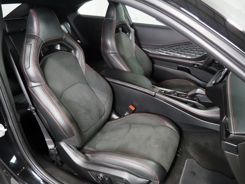 2025 Dodge Charger Daytona Scat Pack AWD *TRACK PKG, PLUS GROUP, HEADS-UP DISPLAY, NAVIGATION, DIGITAL COCKPIT, ADAPTIVE CRUISE, SAFETY ALERTS, 360 VIEW CAMERAS, CLIMATE SEATS, HEATED STEERING, 20 INCH WHEELS, ALPINE AUDIO, WIRELESS CHARGING