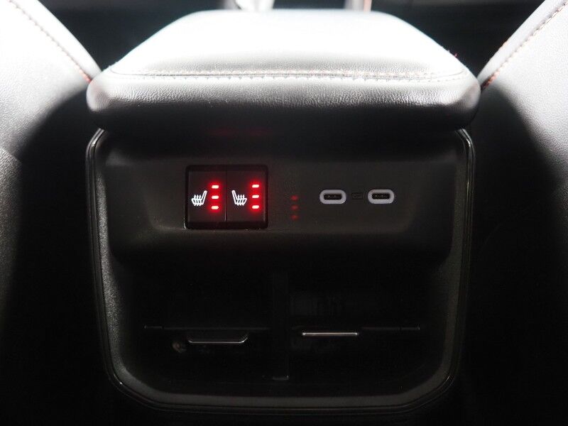 2025 Dodge Charger Daytona Scat Pack AWD *TRACK PKG, PLUS GROUP, HEADS-UP DISPLAY, NAVIGATION, DIGITAL COCKPIT, ADAPTIVE CRUISE, SAFETY ALERTS, 360 VIEW CAMERAS, CLIMATE SEATS, HEATED STEERING, 20 INCH WHEELS, ALPINE AUDIO, WIRELESS CHARGING Round Rock TX