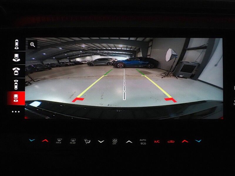 2025 Dodge Charger Daytona Scat Pack AWD *TRACK PKG, PLUS GROUP, HEADS-UP DISPLAY, NAVIGATION, DIGITAL COCKPIT, ADAPTIVE CRUISE, SAFETY ALERTS, 360 VIEW CAMERAS, CLIMATE SEATS, HEATED STEERING, 20 INCH WHEELS, ALPINE AUDIO, WIRELESS CHARGING Round Rock TX