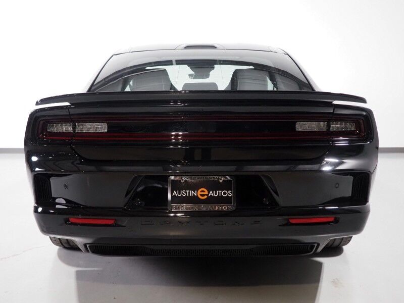 2025 Dodge Charger Daytona Scat Pack AWD *TRACK PKG, PLUS GROUP, HEADS-UP DISPLAY, NAVIGATION, DIGITAL COCKPIT, ADAPTIVE CRUISE, SAFETY ALERTS, 360 VIEW CAMERAS, CLIMATE SEATS, HEATED STEERING, 20 INCH WHEELS, ALPINE AUDIO, WIRELESS CHARGING Round Rock TX