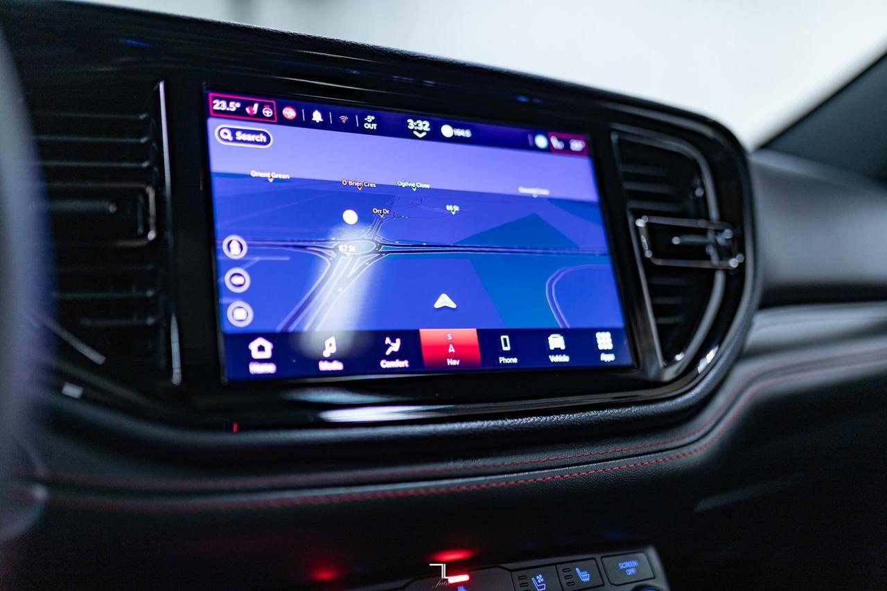 2025 Dodge Durango AWD GT Plus Leather Nav BCam Red Deer AB