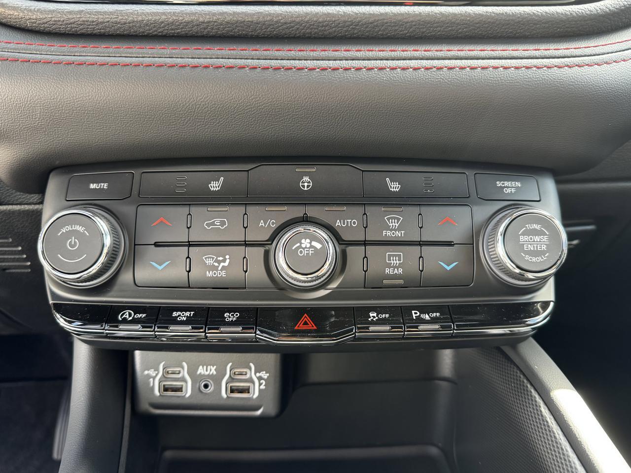 2025 Dodge Durango GT AWD SUV | V6 | Blacktop Pkg | Heated Seats | Power Liftgate Redwater AB