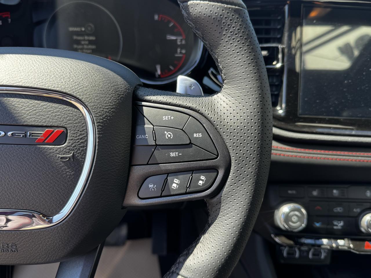 2025 Dodge Durango GT Plus AWD | V6 | Leather | Blacktop Pkg | Remote Start | NAV | Heated Vented Seats Redwater AB