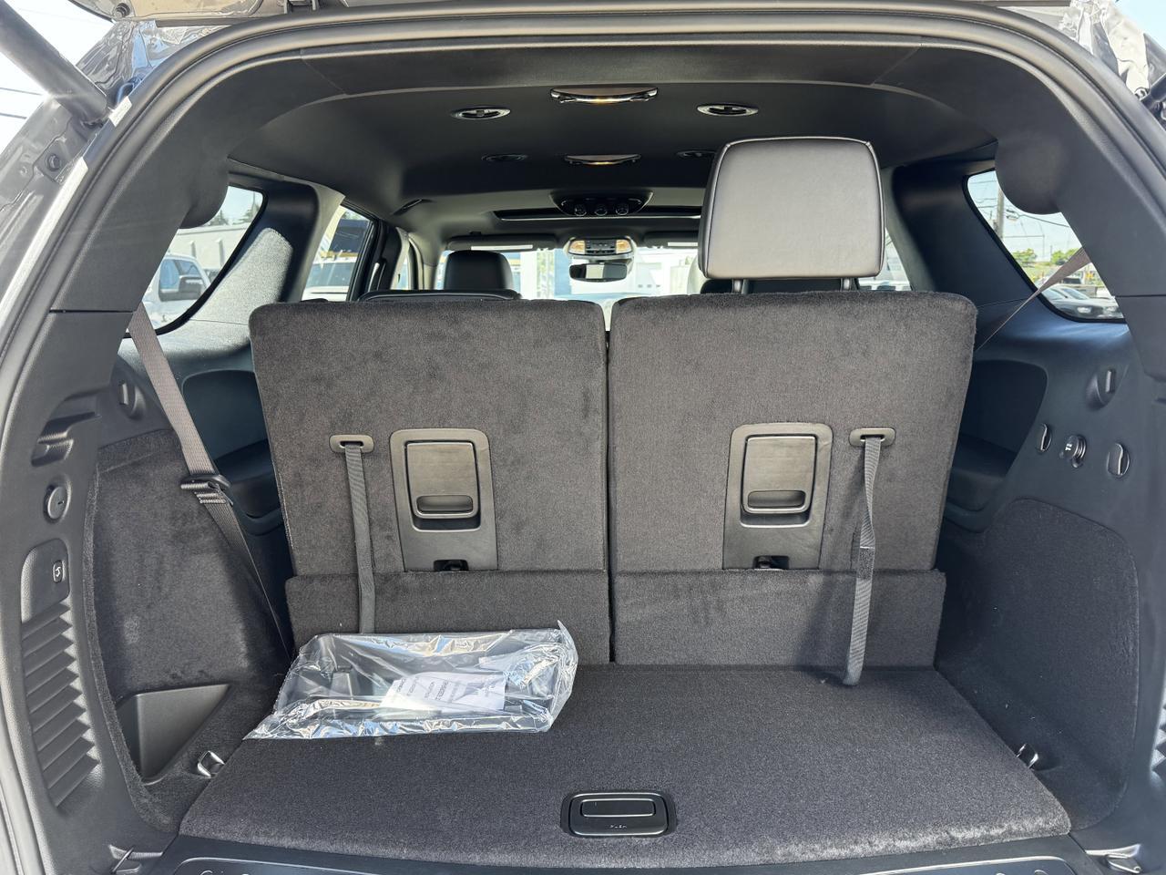 2025 Dodge Durango GT Plus AWD | V6 | Leather | Blacktop Pkg | Remote Start | NAV | Heated Vented Seats Redwater AB