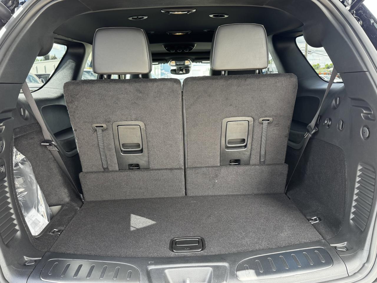 2025 Dodge Durango GT Plus AWD SUV | V6 | Leather | 6 Passenger | Blacktop Pkg | Heated Vented Seats Redwater AB
