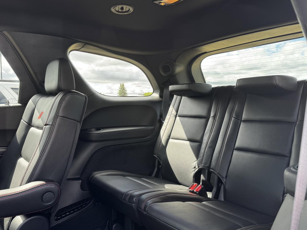 2025 Dodge Durango GT Plus AWD SUV | V6 | Leather | Blacktop Pkg | Heated Vented Seats | Power Liftgate Redwater AB