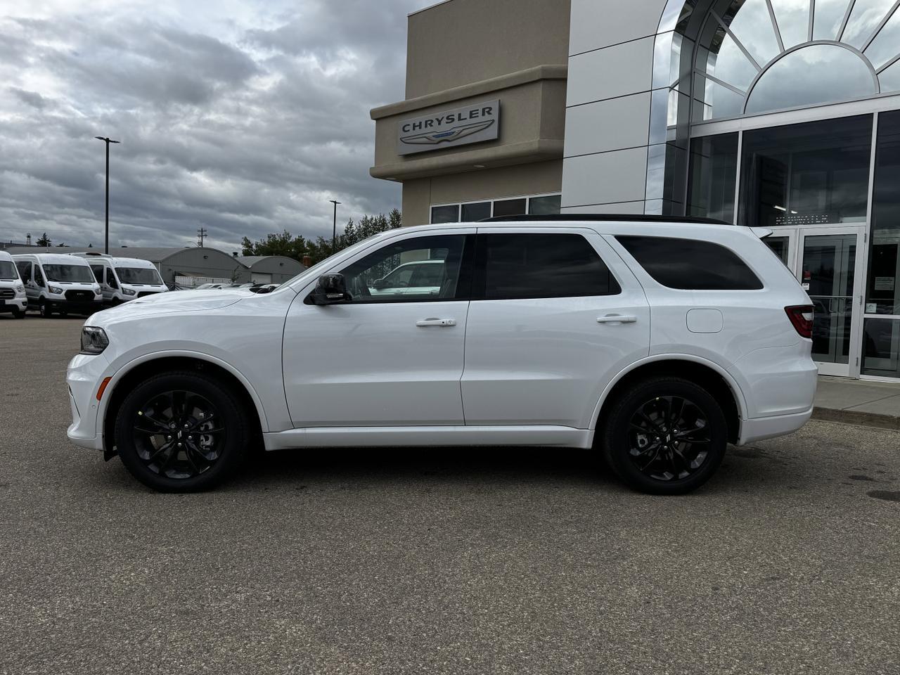 2025 Dodge Durango GT Plus AWD SUV | V6 | Leather | Blacktop Pkg | Heated Vented Seats | Power Liftgate Redwater AB