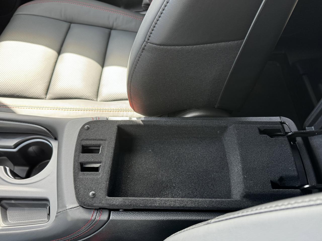 2025 Dodge Durango GT Plus AWD SUV | V6 | Leather | Blacktop Pkg | Heated Vented Seats | Power Liftgate Redwater AB