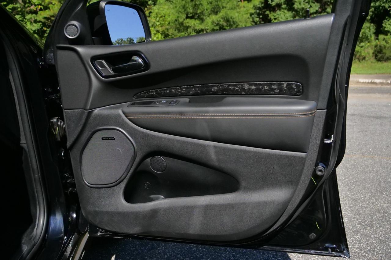 2025 Dodge Durango R/T 20th Anniversary Premium / AWD / Tow N Go Package High Point NC