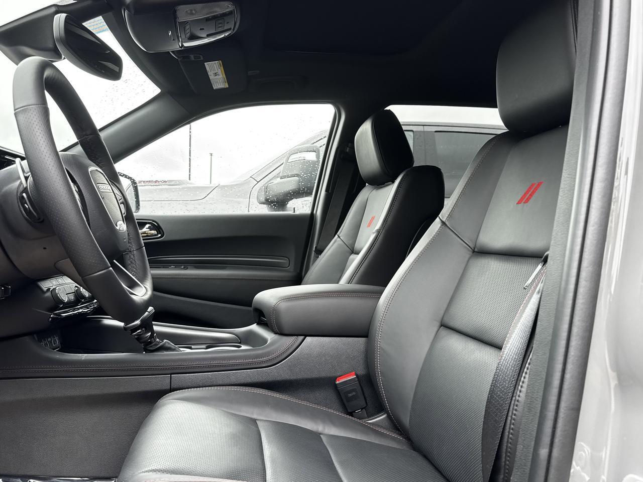 2025 Dodge Durango RT AWD | V8 HEMI | Leather | Blacktop Pkg | Backup Camera | 6 Passenger Redwater AB