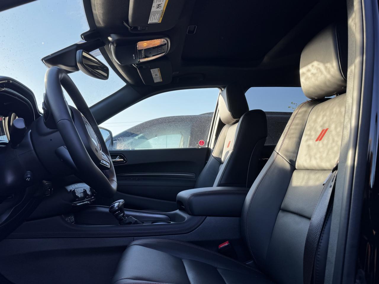 2025 Dodge Durango RT AWD SUV | HEMI V8 | Blacktop Package | 6 Passenger | Leather | NAV | Heated Vented Seats Redwater AB