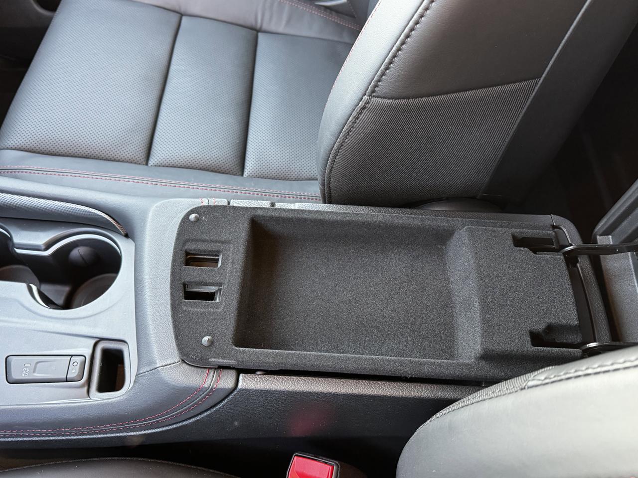 2025 Dodge Durango RT AWD SUV | HEMI V8 | Blacktop Package | 6 Passenger | Leather | NAV | Heated Vented Seats Redwater AB