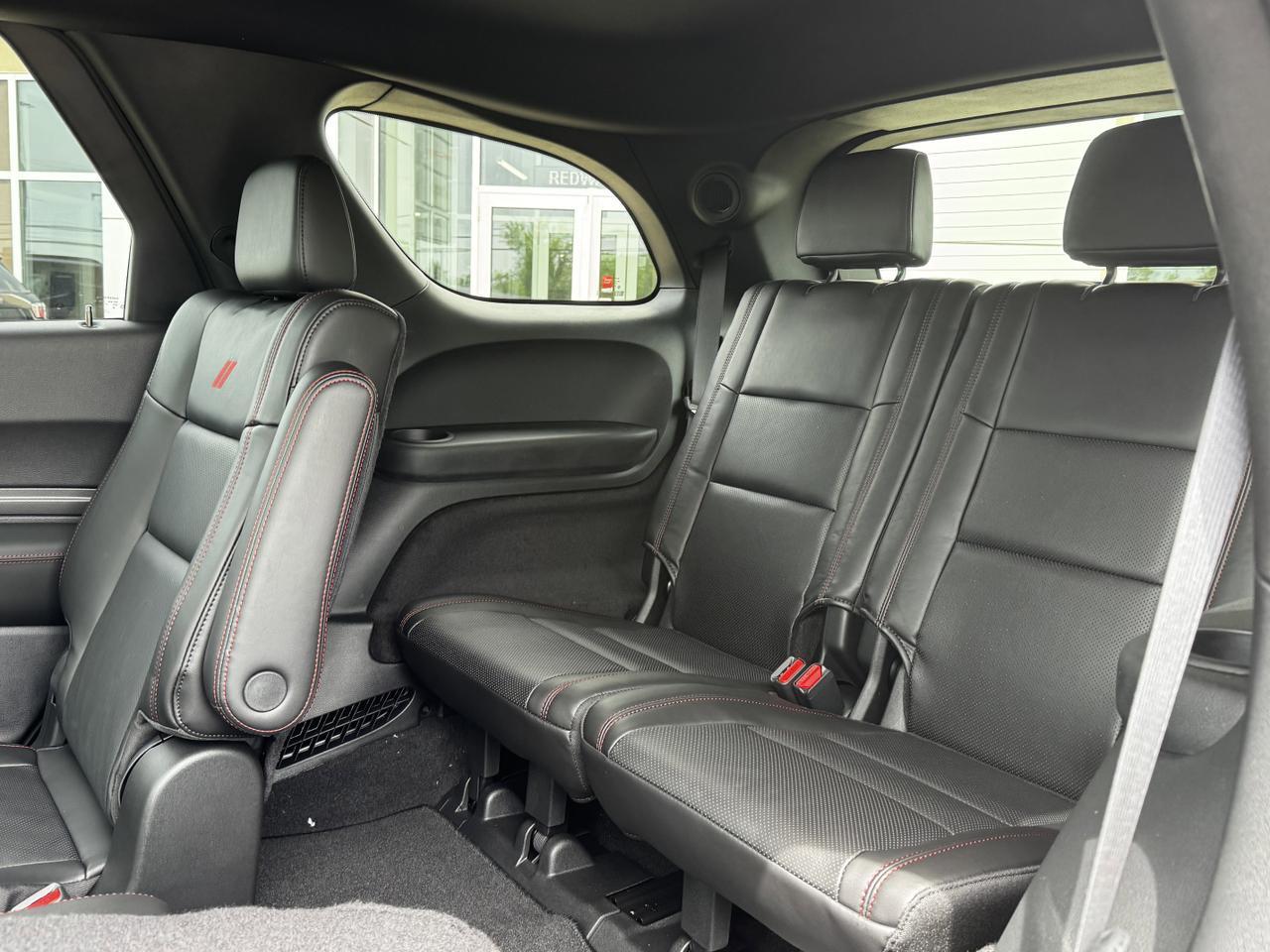 2025 Dodge Durango RT AWD SUV | HEMI V8 | Leather | 6 Passenger | Sunroof | Heated Seats Redwater AB