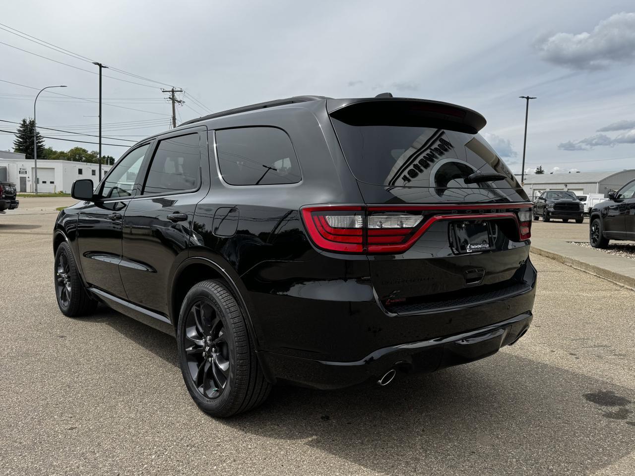 2025 Dodge Durango RT AWD SUV | HEMI V8 | Leather | 6 Passenger | Sunroof | Heated Seats Redwater AB
