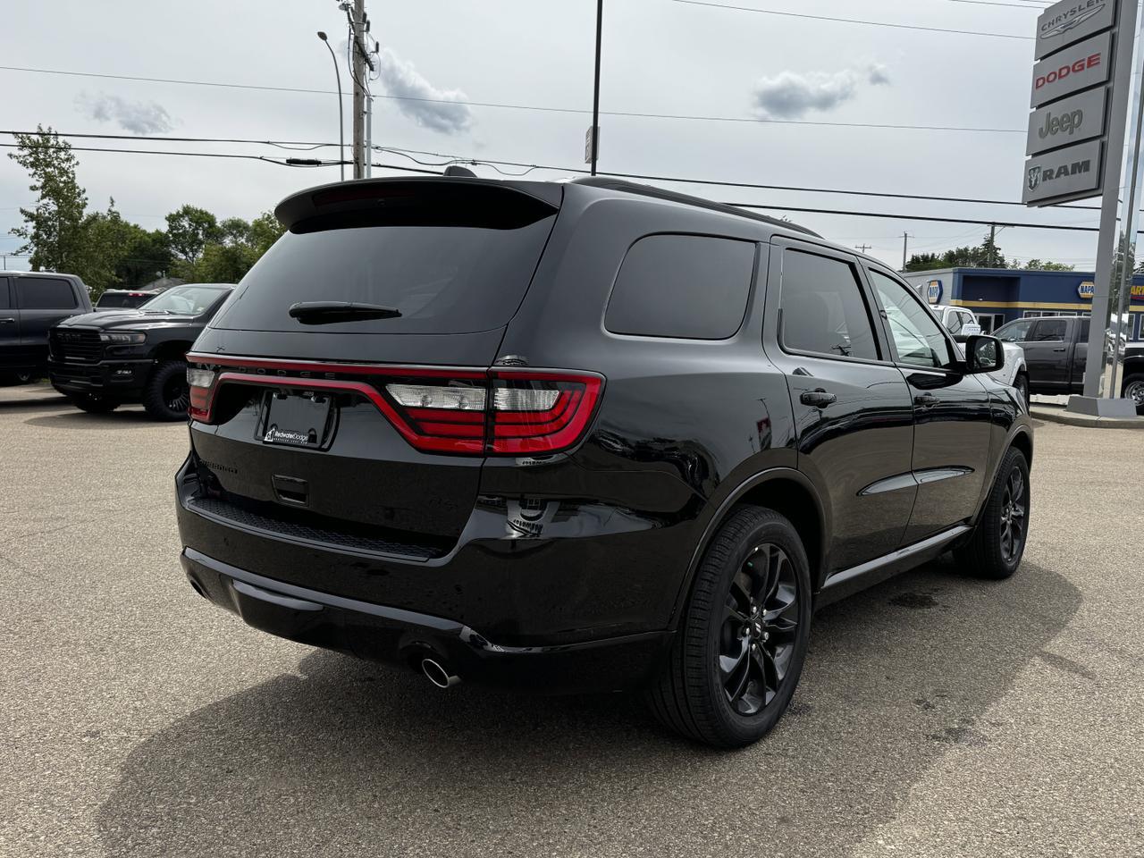 2025 Dodge Durango RT AWD SUV | HEMI V8 | Leather | 6 Passenger | Sunroof | Heated Seats Redwater AB